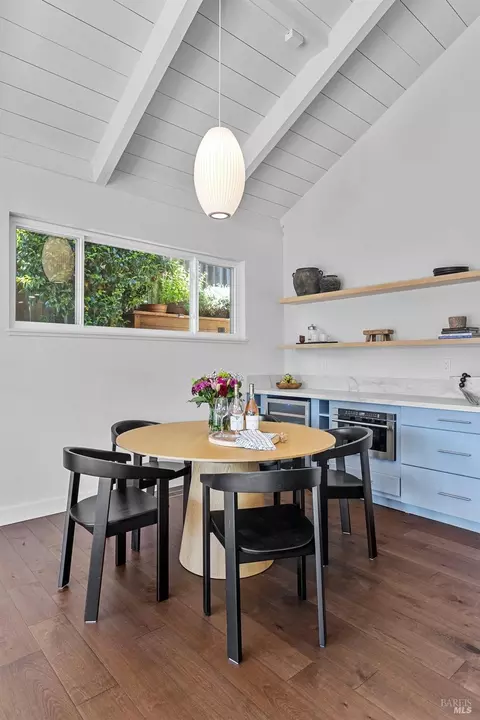 Dining - 308 Sheffield Ave, Mill Valley, CA 94941 photo 3 of 3