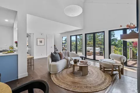 Living - 308 Sheffield Ave, Mill Valley, CA 94941 photo 2 of 5