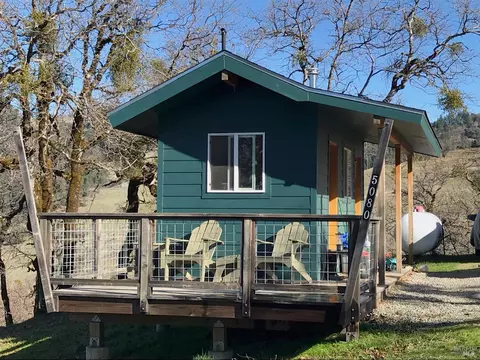 5080 Yellow Star Rd, Leggett, CA 95585