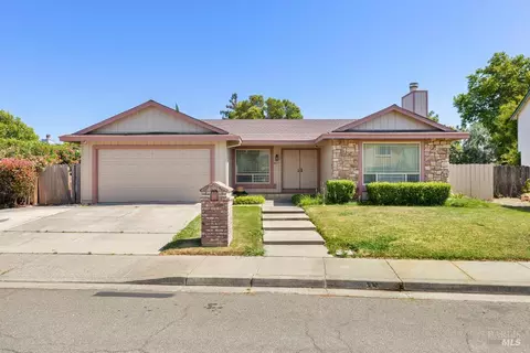1417 Klamath Dr, Suisun City, CA 94585