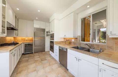 48 Lagoon Vis, Tiburon, CA 94920 photo 15