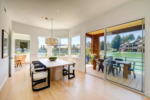 48 Lagoon Vis, Tiburon, CA 94920 photo 12