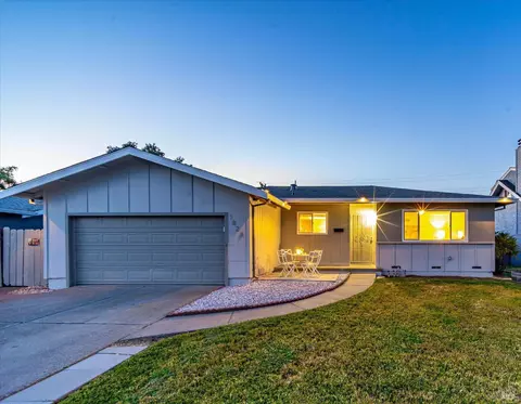 1828 Trower Ave, Napa, CA 94558