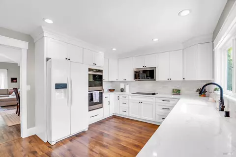 Kitchen - 2812 Silver Fox Cir, Fairfield, CA 94534 photo 2 of 5