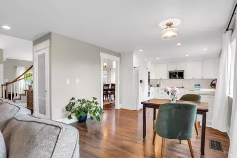 Dining - 2812 Silver Fox Cir, Fairfield, CA 94534 photo 5 of 5