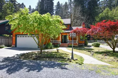 15530 Monte Rosa Ave, Guerneville, CA 95446