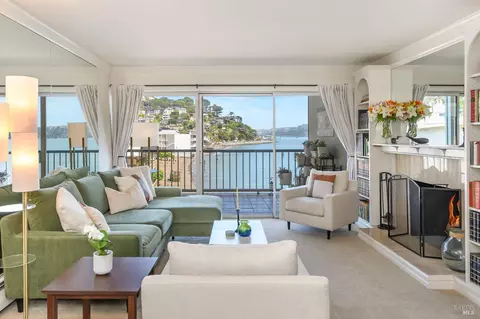 100 South St #201, Sausalito, CA 94965