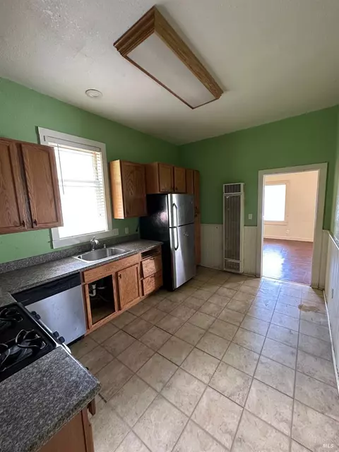 1212 Sutter St, Vallejo, CA 94590 photo 16
