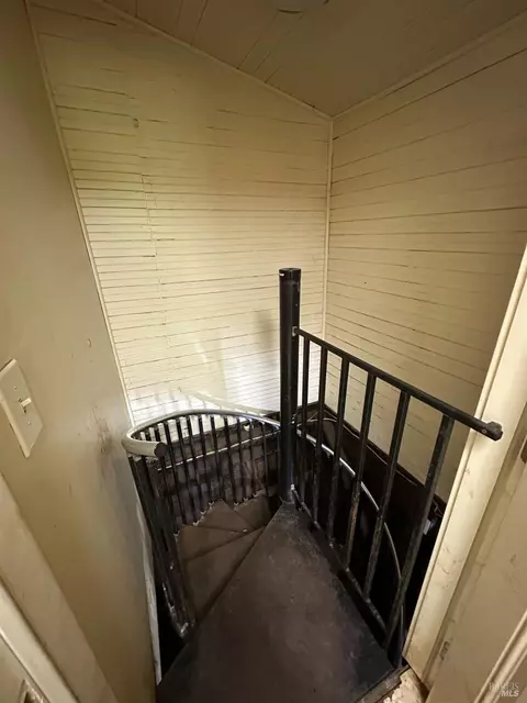 1212 Sutter St, Vallejo, CA 94590 photo 23