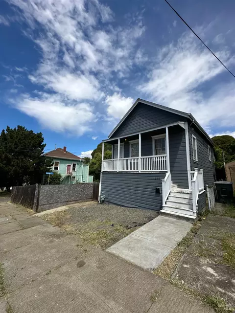 1212 Sutter St, Vallejo, CA 94590 photo 2