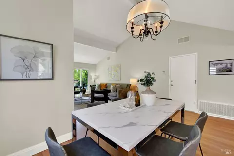 4553 Wildcat Ln, Concord, CA 94521 photo 5
