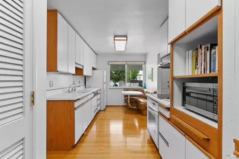 Kitchen - 607 Tobin Dr, Vallejo, CA 94589 photo 1 of 5