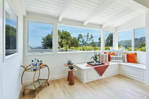 64 Edgewood Ave, Mill Valley, CA 94941 photo 3