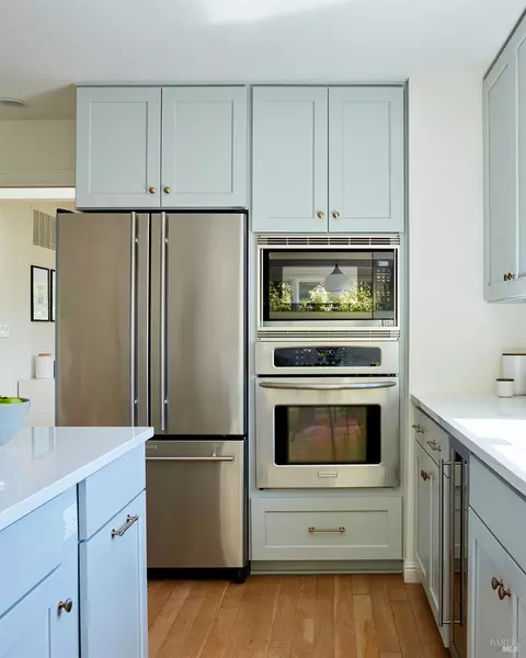 64 Edgewood Ave, Mill Valley, CA 94941 photo 15