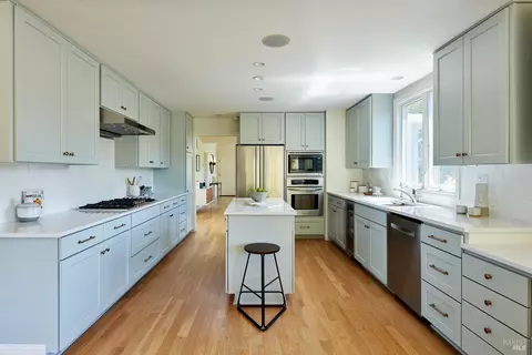 64 Edgewood Ave, Mill Valley, CA 94941 photo 14