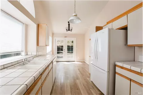 Entry Way - 289 Longridge Dr, Vallejo, CA 94591 photo 1 of 3