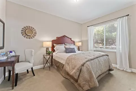 Bedroom - 1261 Landmark Dr, Vallejo, CA 94591 photo 1 of 9