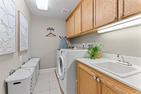 Other - 1261 Landmark Dr, Vallejo, CA 94591 photo 7 of 8