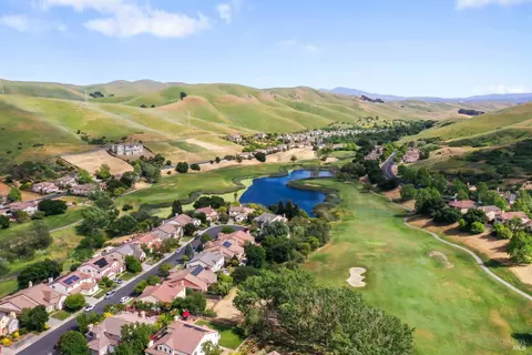 View/Area - 1261 Landmark Dr, Vallejo, CA 94591 photo 4 of 5