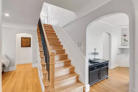 Entry Way - 33 Romine Way, Vallejo, CA 94591 photo 2 of 4