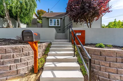 Exterior - 33 Romine Way, Vallejo, CA 94591 photo 2 of 27