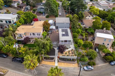 View/Area - 33 Romine Way, Vallejo, CA 94591 photo 3 of 5