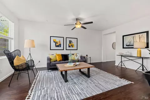 46 Birch Haven Way, Santa Rosa, CA 95407