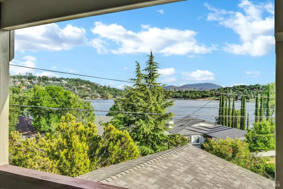 View/Area - 18528 N Shore Dr, Hidden Valley Lake, CA 95467 photo 1 of 1