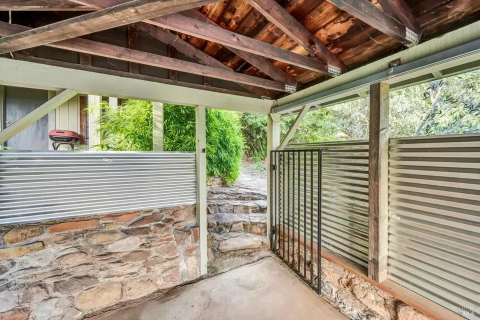 Exterior - 18528 N Shore Dr, Hidden Valley Lake, CA 95467 photo 5 of 20