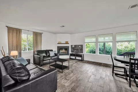 Living - 18528 N Shore Dr, Hidden Valley Lake, CA 95467 photo 1 of 3