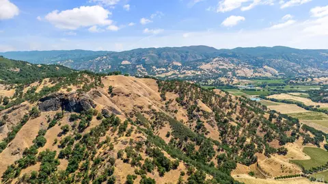 View/Area - 2371 Mcnab Ranch Rd, Ukiah, CA 95482 photo 3 of 3