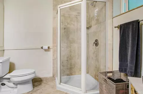 Bath - 10236 Old River Rd, Forestville, CA 95436 photo 2 of 2