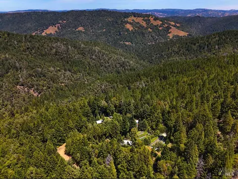 25210 Mountain View Rd, Boonville, CA 95415