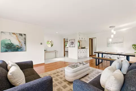 4620 Morris Ct, Santa Rosa, CA 95405