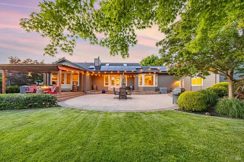 Other - 320 Wilson Ln, Windsor, CA 95492 photo 1 of 17