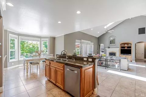 Other - 320 Wilson Ln, Windsor, CA 95492 photo 5 of 17