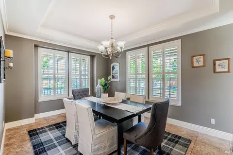 Dining - 320 Wilson Ln, Windsor, CA 95492 photo 3 of 5
