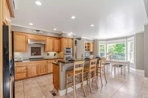 Kitchen - 320 Wilson Ln, Windsor, CA 95492 photo 1 of 4