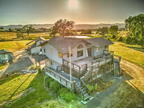 12020 Burris Ln, Potter Valley, CA 95469