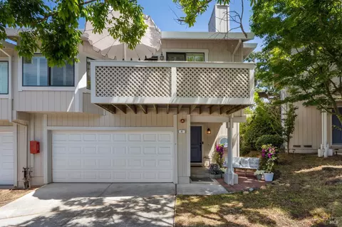 81 Birchwood Dr, Novato, CA 94947