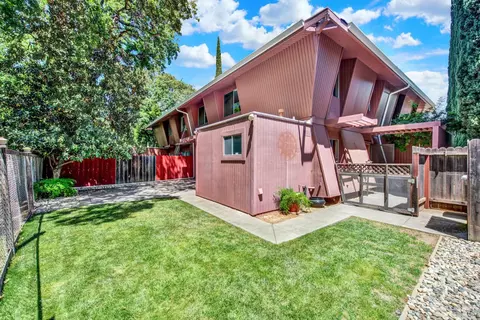 970 El Camino Ave #3, Vacaville, CA 95688
