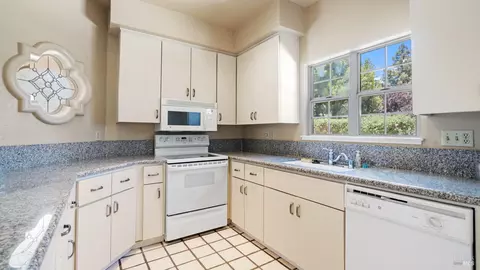 1205 Cuernavaca Circulo, Mountain View, CA 94040 photo 52