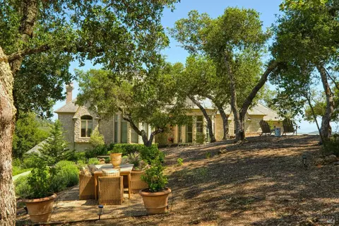 Exterior - 17256 7th St E, Sonoma, CA 95476 photo 4 of 12