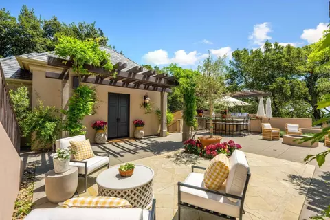 Exterior - 17256 7th St E, Sonoma, CA 95476 photo 6 of 12