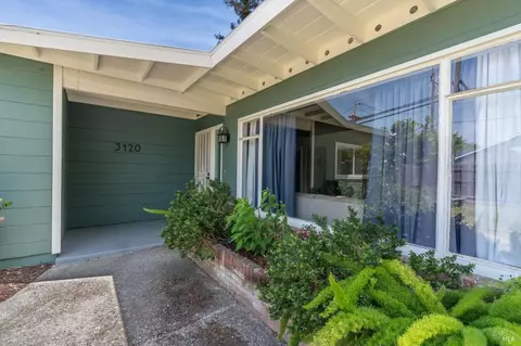 3120 Hermosa Dr, Napa, CA 94558