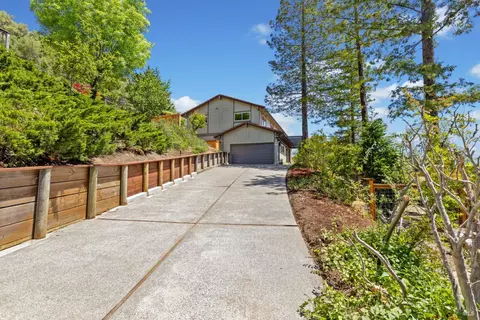 12 Wilson Hill Ct, Novato, CA 94945 photo 5