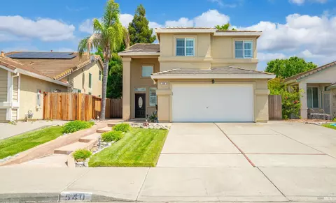 Exterior - 540 Wicklow Dr, Vacaville, CA 95688 photo 3 of 11
