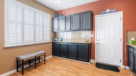 Other - 540 Wicklow Dr, Vacaville, CA 95688 photo 5 of 8