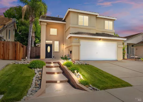 Exterior - 540 Wicklow Dr, Vacaville, CA 95688 photo 4 of 11