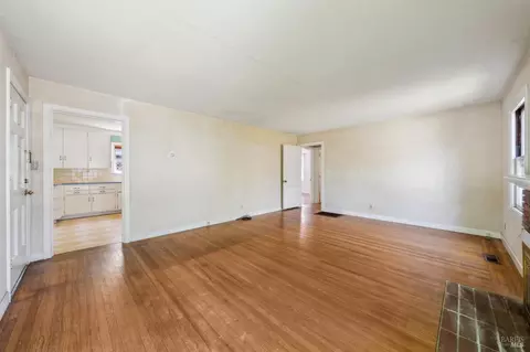 608 Mountain View Ave, Petaluma, CA 94952 photo 7